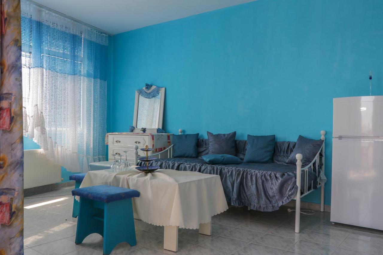 Villa Nora Albena Luaran gambar