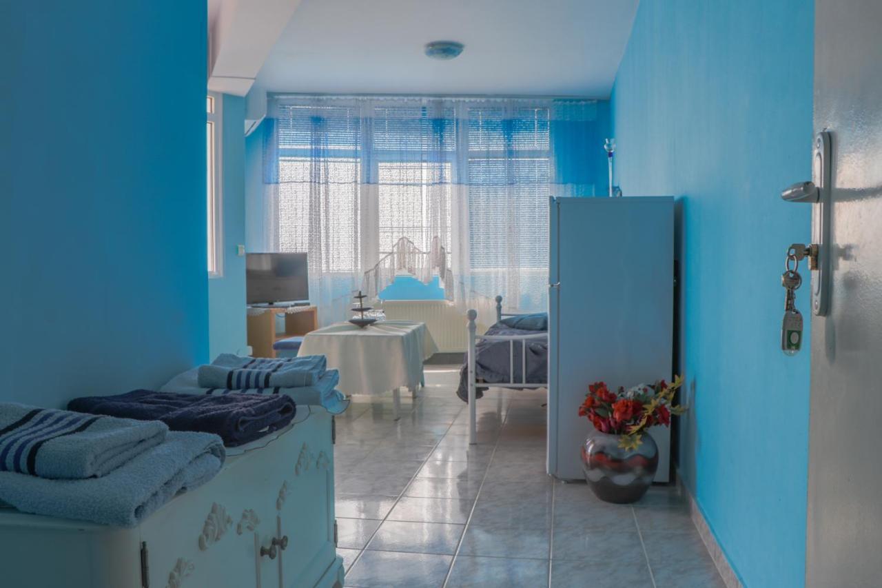 Villa Nora Albena Luaran gambar